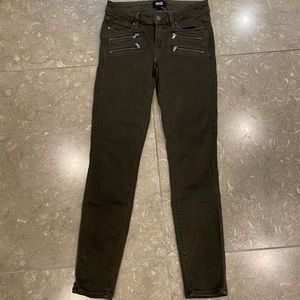 NEVER WORN Paige Jeans